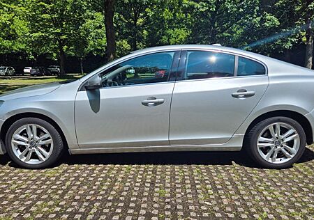 Volvo S60 D3 -