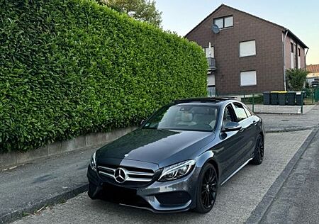 Mercedes-Benz C 250 BlueTEC 4MATIC AMG Line Autom. AMG Line