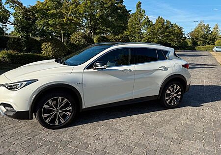 Infiniti QX30 2.2d DCT AWD Premium Tech Premium Tech