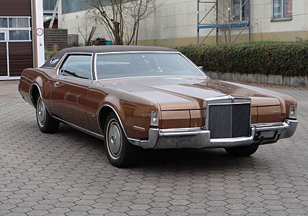 Lincoln Continental Mark IV mit kompletter History