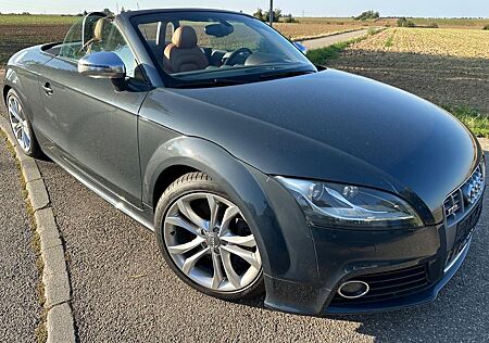 Audi TTS Roadster 2.0 TFSI S tronic quattro -