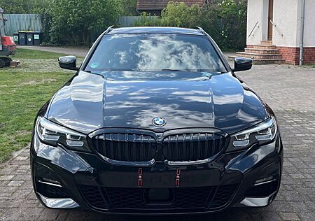 BMW 320d xDrive Touring M Sport Automatik