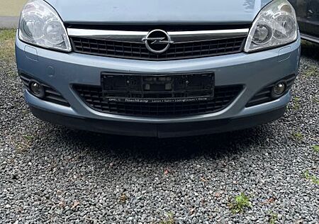 Opel Astra H Twin Top Cosmo