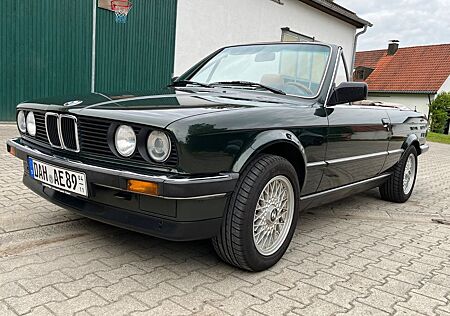 BMW 320i E30 Cabrio - malachit-grün, original