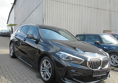 BMW 118 i M Sport- Navi-Leder-LED-SHZ-PDC-1.Hand