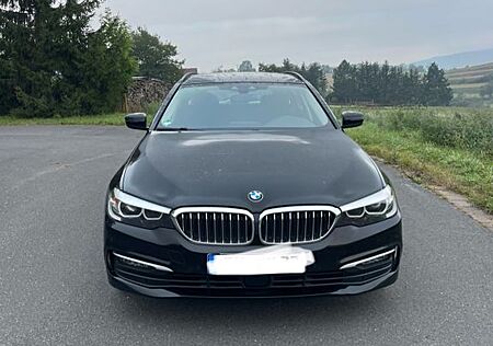 BMW 530i xDrive Touring Steptronic Standheizung LED