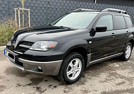 Mitsubishi Outlander 2.4L, Allrad, LPG Gas, 160PS