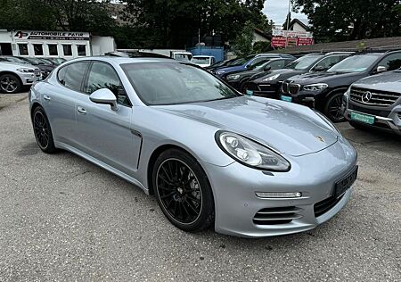 Porsche Panamera 4S*Bose*Soft*Facelift*GSD*20 Zoll Turbo