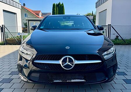 Mercedes-Benz A 200 - Business Progressive