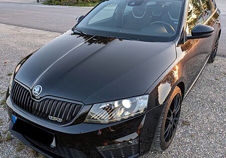 Skoda Octavia 2.0 TDI DSG RS Combi RS