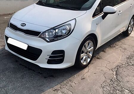 Kia Rio ECOdynamics Euro6 Scheckheft Vollaustattung