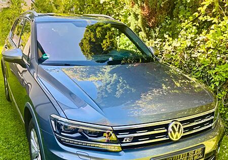 VW Tiguan Allspace Volkswagen 2.0 TSI OPF 162kW DSG 4MOTIO..