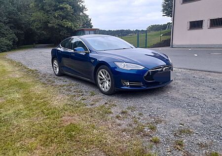 Tesla Model S 90D FREE CHARGER