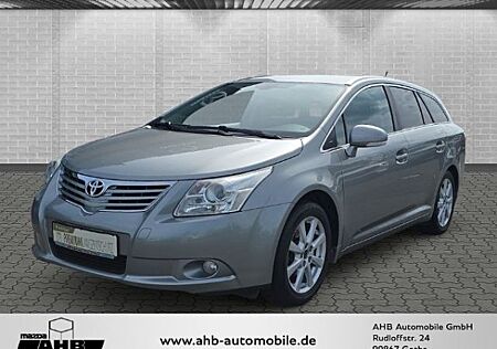 Toyota Avensis Kombi 2.0 Executive AHK Navi Klimaautom