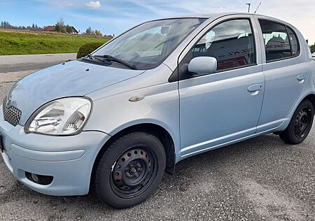 Toyota Yaris 1.3 KLIMA/RADIO-CD