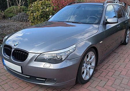 BMW 525dA 3.0l HUD, AHK, Komfort, Xenon