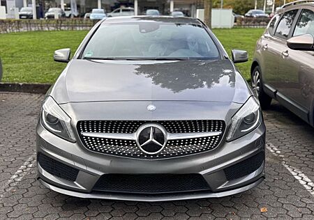 Mercedes-Benz A 200 CDI / d AMG-Paket Navi Bi-Xenon Kamera
