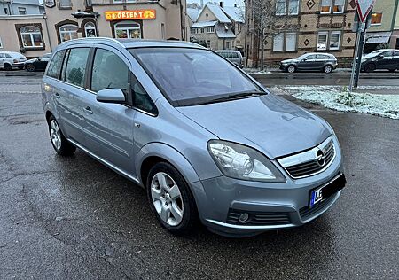 Opel Zafira B Cosmo 1.9 Diesel Automatik 7Sitze