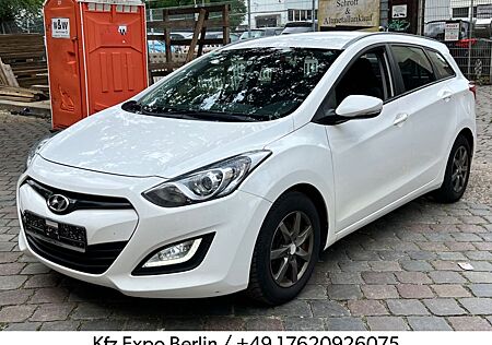 Hyundai i30 CW 1.4 CRDi Trend Klima EURO 5