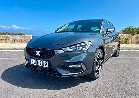 Seat Leon 1.4 e-HYBRID FR (DSG) RHD / Rechtslenker