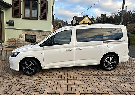 VW Caddy Volkswagen Maxi Style 4 motion Candy-Weiß