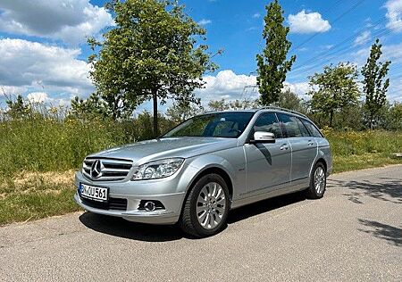 Mercedes-Benz 200