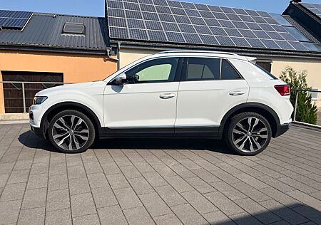 VW T-Roc Volkswagen 2.0 TSI DSG Pano 4MOTION Sport