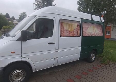 Mercedes-Benz Sprinter Wohnmobil / 209