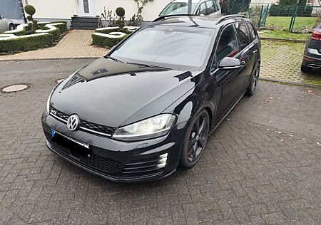 VW Golf Volkswagen 2.0 TDI DSG BMT GTD Variant GTD