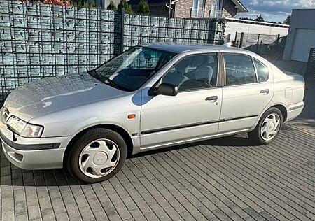 Nissan Primera 1.6 P11