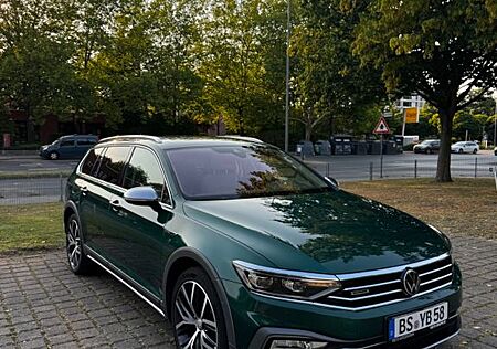 VW Passat Alltrack Volkswagen 2.0 TDI Individual Voll Dynaudio