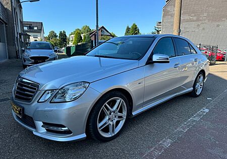 Mercedes-Benz E 350 /AUTOMATIK/KAMERA/ALU/SHZ/HU-12-2025