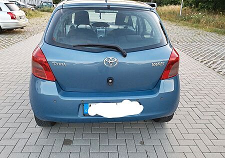 Toyota Yaris 1,0-l-VVT-i -