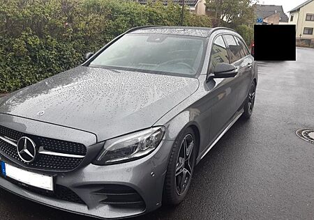 Mercedes-Benz C 180 T Autom. AMG Night Panorama Multibeam LED