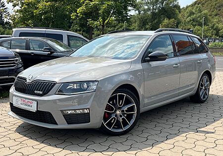 Skoda Octavia Combi RS/Bi-Xenon/Tempomat/PDC/SHZ/AHK