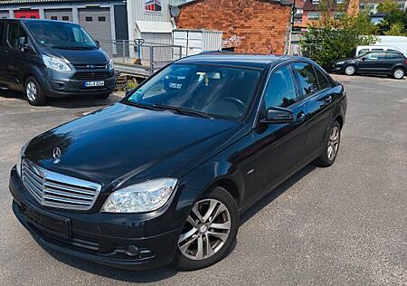 Mercedes-Benz C 180 CGI BlueEFFICIENCY