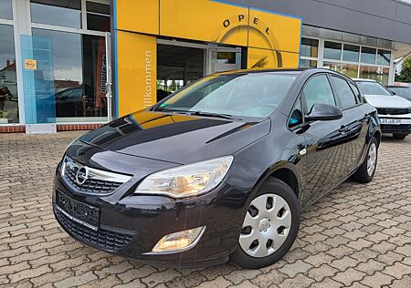 Opel Astra J Lim. 5-trg. Design Edition *AU/HU 06/26*