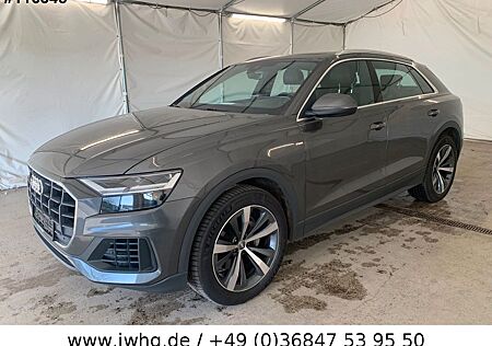 Audi Q8 50 quattro S-Line PANO/VIRTUAL/21"