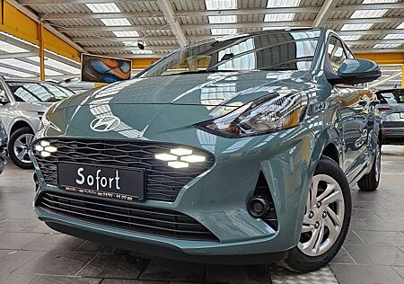 Hyundai i10 1,0 Navi Kamera Sitzheiz. viel Sicherheit...