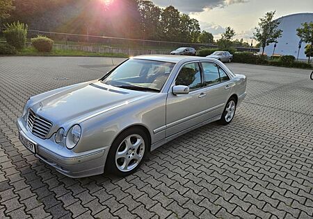 Mercedes-Benz E 280 Elegance