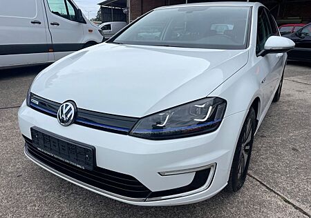 VW Golf Volkswagen VII Lim. e-/NAVI/KLIMAAUTOMATIK/CCS