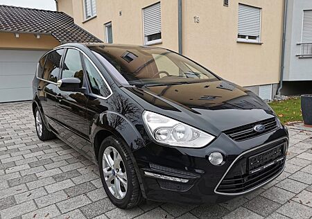 Ford S-Max Titanium Navi Winterreifen