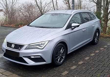 Seat Leon LeonST FR 1.5TSI *ACC*BEATS*SHZ*8f.bereift*HUneu