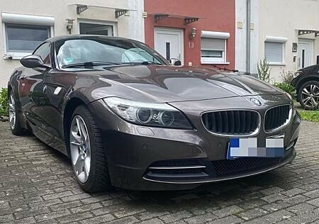 BMW Z4 E89 23i | 6-Zylinder | Handschalter