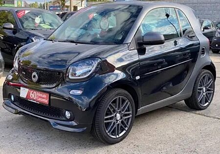 Smart ForTwo BRABUS 109PS Xclusive_Panorama_Leder_PTS+RFKam