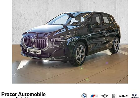 BMW 2er 220i Aut Nav LED AHK Komfzg Parkass+RFK