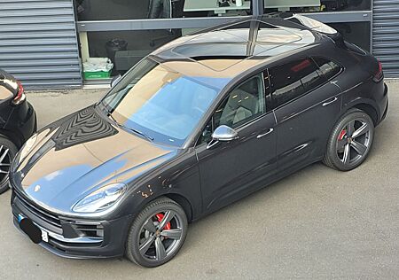 Porsche Macan S