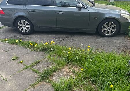 BMW 525d A touring -