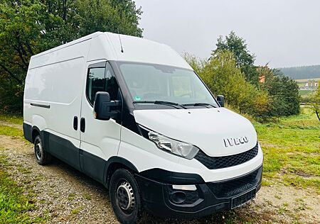 IVECO Daily Kasten HKa 35 S ... V Radstand 3520 L