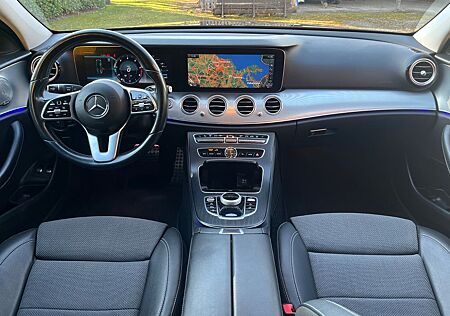 Mercedes-Benz E 220 d T Autom. - AHK*Burmester*Widescreen*Ambi